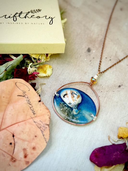 Caspersen Beach Resin Necklace