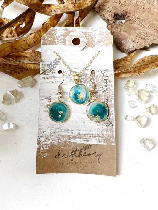 GIFT SET || Siesta Key Ocean Resin Gold Dangles and Necklace
