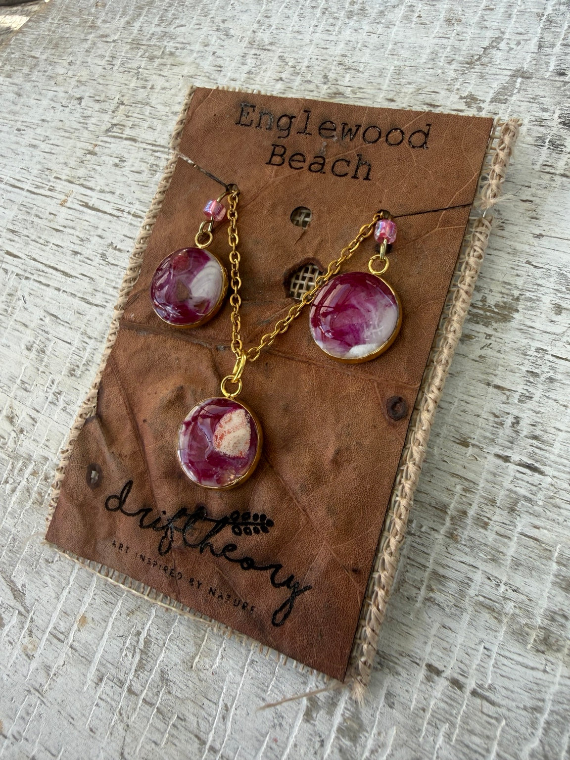 Englewood Beach Gift Set — Pink Bead &amp; Gold